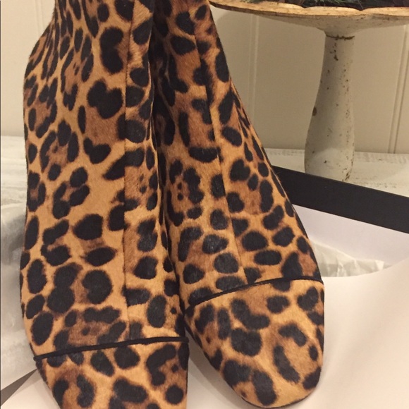 Ankle boots - Picture 1 of 5